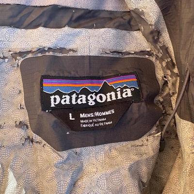 Coleman, Rubbermaid & Other Camping Gear (G-JS)