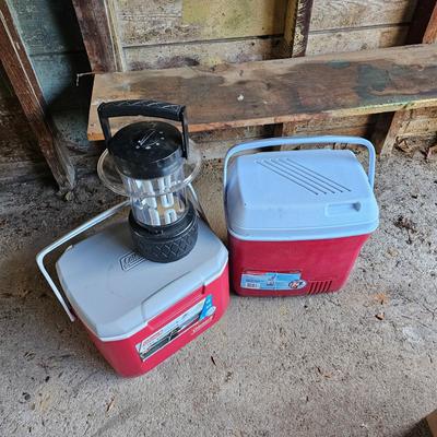 Coleman, Rubbermaid & Other Camping Gear (G-JS)