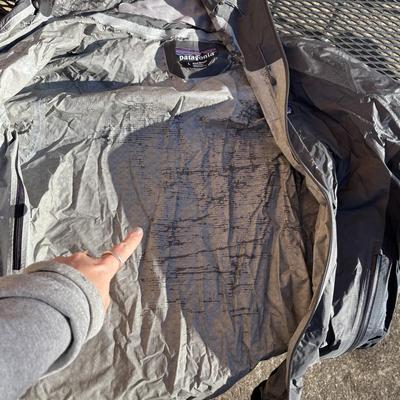 Coleman, Rubbermaid & Other Camping Gear (G-JS)