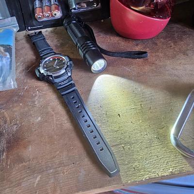 Coleman, Rubbermaid & Other Camping Gear (G-JS)