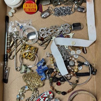 Sale Photo Thumbnail #157