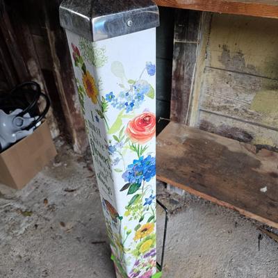 Claude Monet Garden Pillar (G-JS)