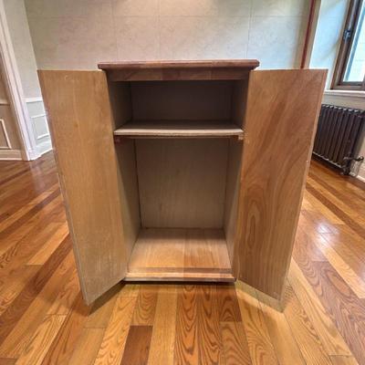 Vintage Strombecker Wooden Dollhouse Wardrobe