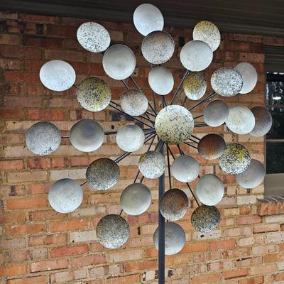 Wind Spinner Yard Art (G-JS)