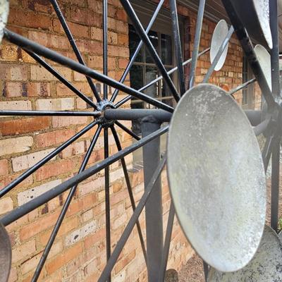 Wind Spinner Yard Art (G-JS)