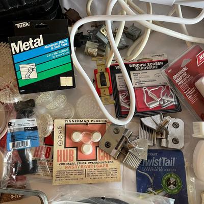 Large Selection of Household Items (L-BC)