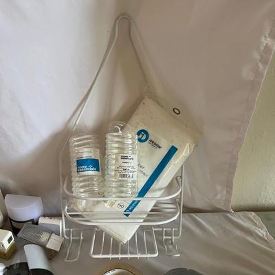 Large Selection of Household Items (L-BC)