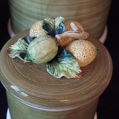 Arnart/Capodimonte Garden Harvest Soup Tureen w/ Lemon Lime Canisters (P-BBL)