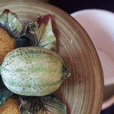 Arnart/Capodimonte Garden Harvest Soup Tureen w/ Lemon Lime Canisters (P-BBL)