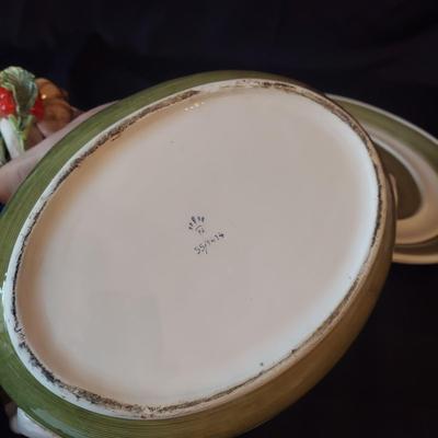 Arnart/Capodimonte Garden Harvest Soup Tureen w/ Lemon Lime Canisters (P-BBL)