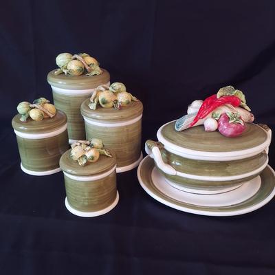 Arnart/Capodimonte Garden Harvest Soup Tureen w/ Lemon Lime Canisters (P-BBL)