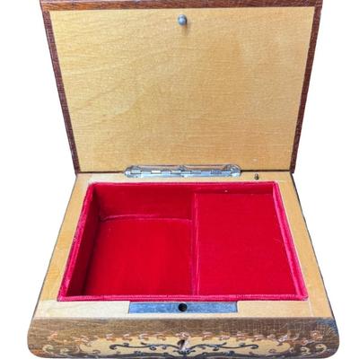 Sale Photo Thumbnail #222