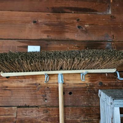 Long Handle Yard Tools & Toro Blower (G-JS)