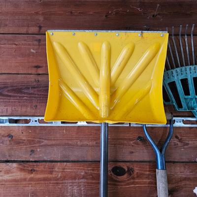 Long Handle Yard Tools & Toro Blower (G-JS)