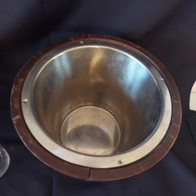 Vintage Bootlegger Map & More (P-BBL)