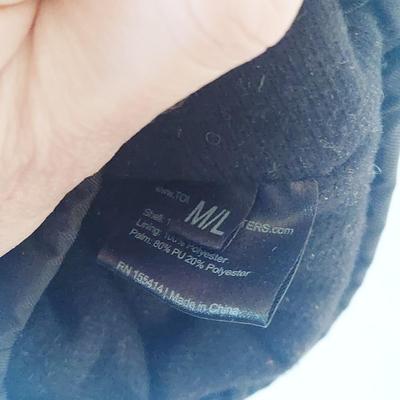 Cashmere, Wool, Leather: Hats & Gloves (E-BBL)