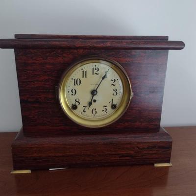 Antique Seth Thomas Adamantine Wood Case Mantle Clock Chime Key-Wind