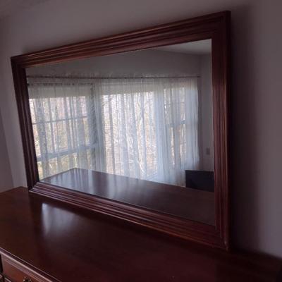 Thomasville Cherry Finish 9 Drawer Stretch Dresser with Sweater Drawers and Mirror