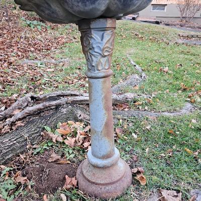 Metal Scallop Top Birdbath (BP-JS)