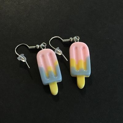 Lot of cute dangle earrings