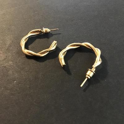 Pretty lot of gold tone and blue acrylic fashion earrings