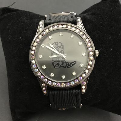 Super cute, gunmetal, gray, iridescent, rhinestone cowboy boot watch working new battery