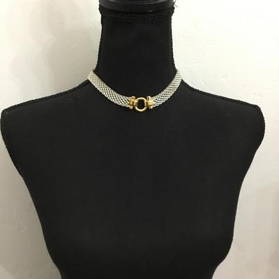 Beautiful vintage OLCi, silver and gold toned mesh choker necklace. Excellent condition.