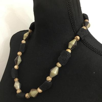 Beautiful stone bead statement, necklace