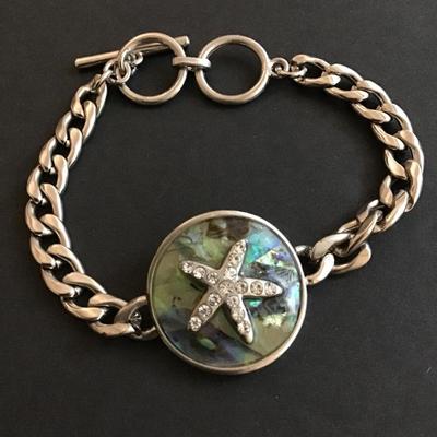 Really pretty silver tone toggle bracelet