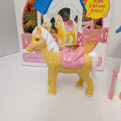 Vintage 1990s Fisher Price Dream Dollhouse Pony Stable Set 4630 with Pony and Barn Only