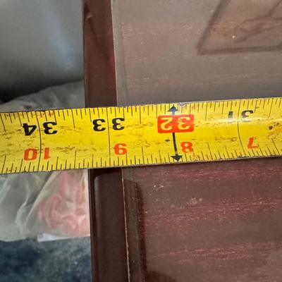 4 Drawer Mahogany Dtesser