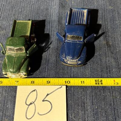 Die-cast toy pickup truck Lot