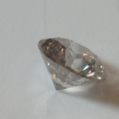 GIA CERTIFIED NATURAL DIAMOND