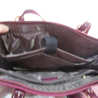 Sale Photo Thumbnail #253: Computer bag is 16-3/4" wide x 12" tall x 5-1/2" deep and has a shoulder strap as well as handles, See pictures