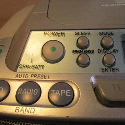 Sale Photo Thumbnail #452: Model CFD-S01, Has headphone jack, Takes 6 C batteries not included, Tested and it works, has AC cord, See pictures