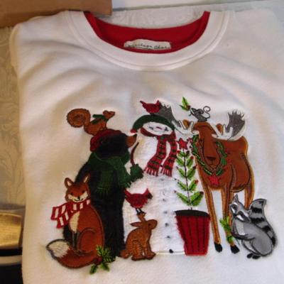 Sale Photo Thumbnail #493: Red is medium, blue & white are large