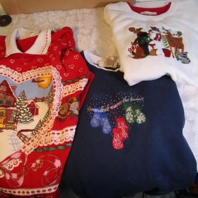 Sale Photo Thumbnail #492: Red is medium, blue & white are large