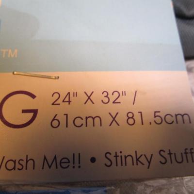 Sale Photo Thumbnail #633: Backpack looks new and is 16" tall x 12" wide x 5-1/2" deep, Time Out for Women bag is 17-1/2" wide x 13-1/2" tall, laundry bags are 24" x 32", See pictures