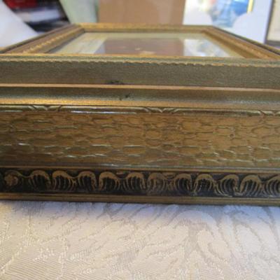 Sale Photo Thumbnail #641: Picture frame is 5-1/4" x 3-7/8, Plaque is 8" x 5-1/2", trinket box is 5-3/8" x 6-1/4" x 2-1/4"