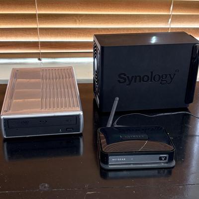 Synology Disk Station, Mercury Pro DVD BLU-RAY Player & Netgear Router (LR-MG)
