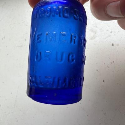 Grove Park Inn & More Antique Glass Medicine Bottles (B1-RG)