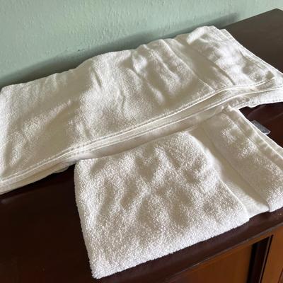 Three Sets of 100% Cotton Towels (B1-RG)