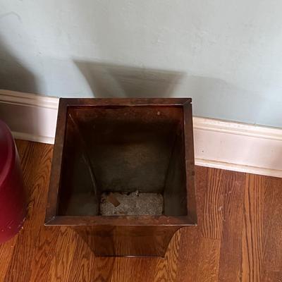 Pier One, Uttermost & More Home Decor (B1-RG)