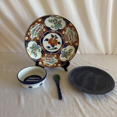 Toyo Gold Imari Plate, Williams Sonoma Reactive Glaze Plate & More (LR-MG)