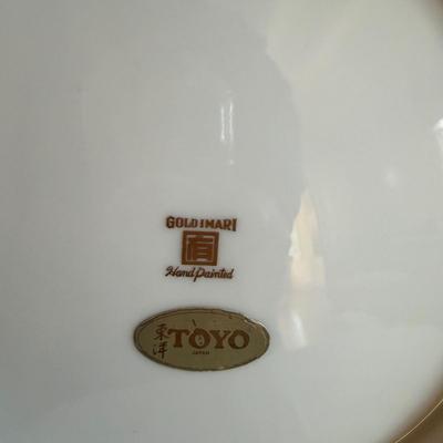 Toyo Gold Imari Plate, Williams Sonoma Reactive Glaze Plate & More (LR-MG)