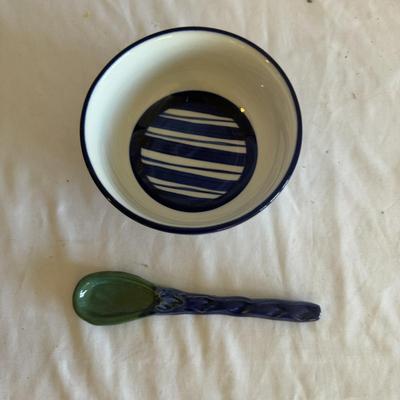 Toyo Gold Imari Plate, Williams Sonoma Reactive Glaze Plate & More (LR-MG)