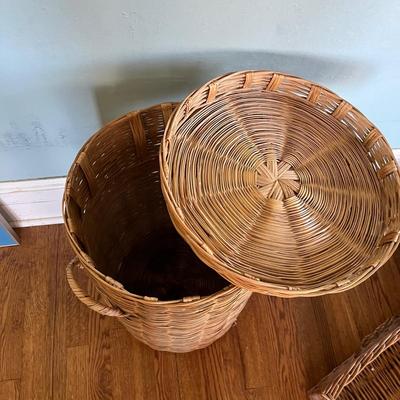 Wicker Laundry & More Baskets With Handles (B1-RG)