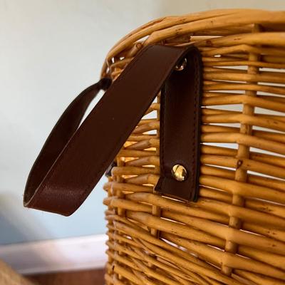 Wicker Laundry & More Baskets With Handles (B1-RG)