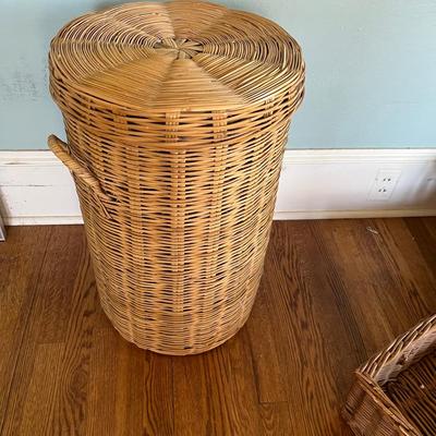 Wicker Laundry & More Baskets With Handles (B1-RG)