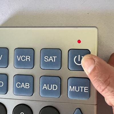 Clarity Talking Phone, Keyboard & More (B1-RG)